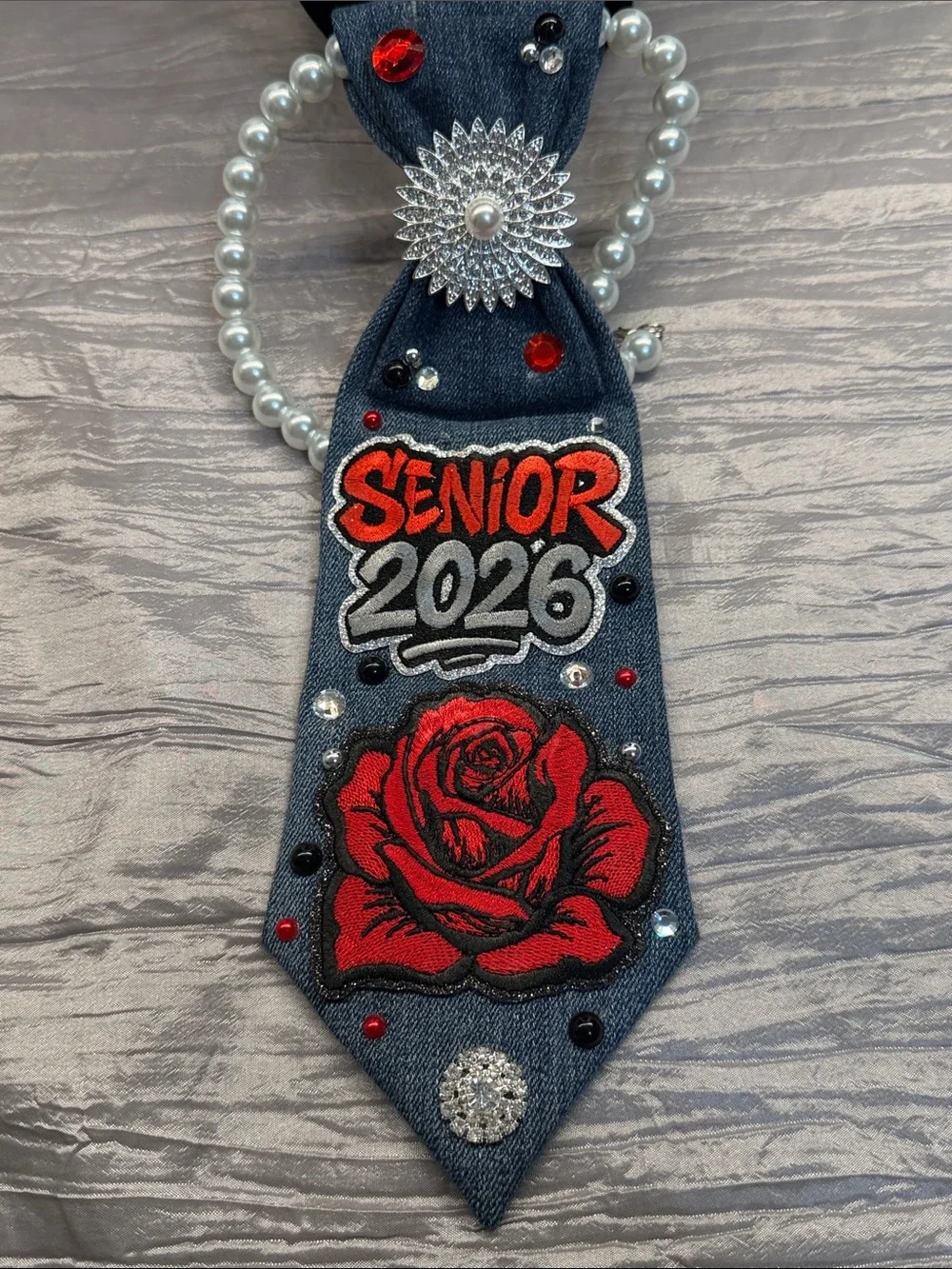 Handcrafted Denim 'Senior 2026' Tie Necklace with Red Rose Embroidery - Picture 2 of 13